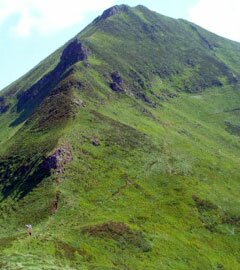 Cet été découvrez le massif volcanique des monts du Cantal en Auvergne